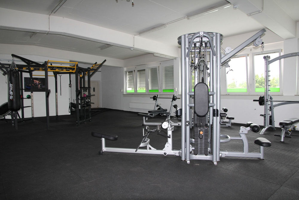 fitplus_Fitnessstudio Hilzingen Geraetetraining_2